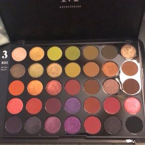 Gently Used Morphe 35M Boss Mood Palette
